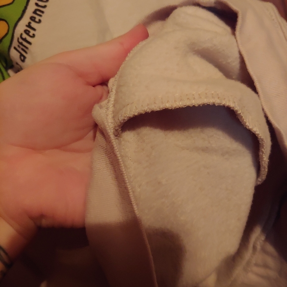 HP •Natural Life • Cute VSCO Women's Tan Crewneck Daisy Pocket Sweatshirt Medium - Picture 14 of 16